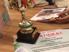 SISWA SMA ISLAM NAMIRA RAIH GELAR HARAPAN 2 ENGLISH SPEECH DI PLAZA MEDAN FAIR