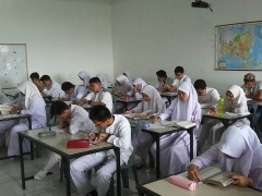 Sebelum Belajar Aktif, Siswa SMA Namira Mengikuti Matrikulasi